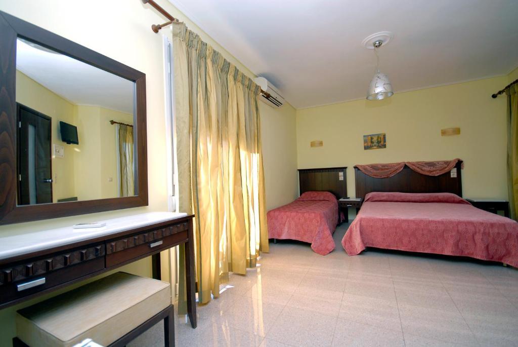 Ariadnes Holiday Accommodation II Apidias Lakos Номер фото
