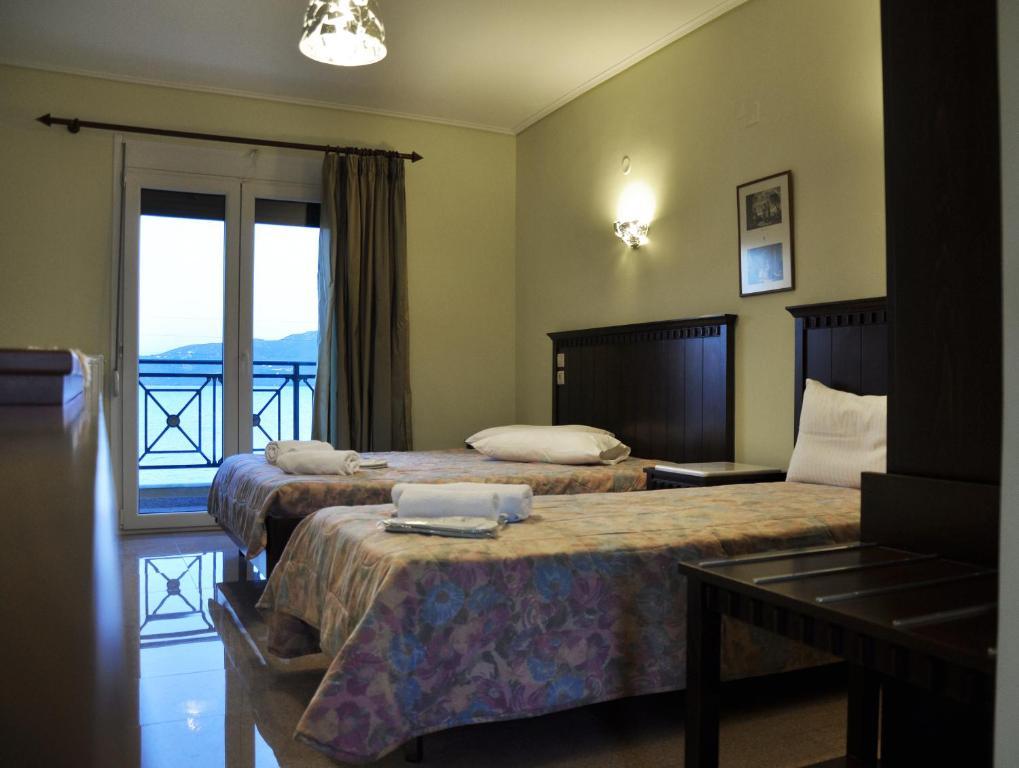 Ariadnes Holiday Accommodation II Apidias Lakos Экстерьер фото